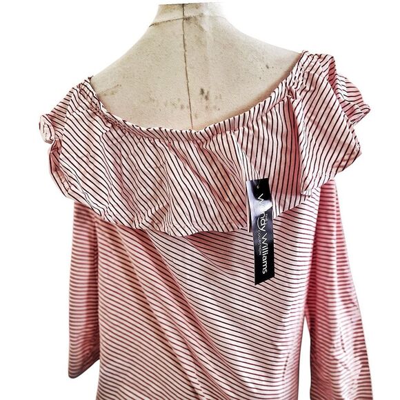 Wendy Williams Red White One Sleeve Top Size 1X NWT - Picture 4 of 4